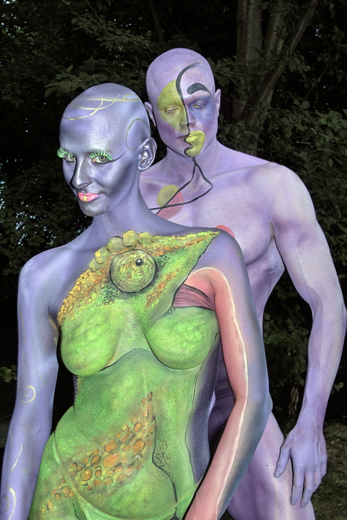 Art, Aufführung, Bodypainting, Color, Colors, Colour, Colours, Contest, Event, Farbe, Festival, IndexPageImage, Kunst, Körperbemalung, Körpermalerei, Modelle, Models, Model, Performance, Schminkkunst, Stage, Veranstaltung, Vorführung, WEB, Wettbewerb, Model of Sandra Bauscher and Duncan presenting a non-intended match