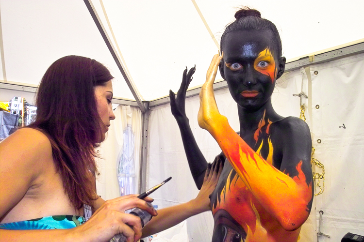 Art, Aufführung, Bodypainting, Color, Colors, Colour, Colours, Contest, Event, Farbe, Festival, Kunst, Körperbemalung, Körpermalerei, Modelle, Models, Model, Performance, Schminkkunst, Stage, Veranstaltung, Vorführung, WEB, Wettbewerb, Jelena Velicko and Model Valentina