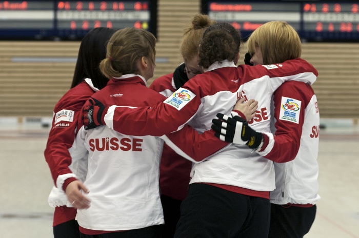 Draw #9 Women's Switzerland-Canada, SUI-CAN/8-6, Team-Switzerland: Manuela Siegrist, Imogen Lehmann, Claudia Hug, Janine Wyss, Corinne Rupp