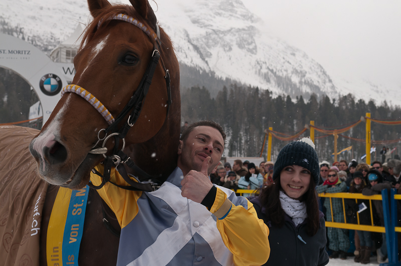 Gübelin 73. Grosser Preis von St. Moritz, Sieger, Winner - Pferd: Schützenjunker / Jockey: Daniele Porcu / Owner: Philipp Schärer Graubünden, Horse Race, Snow, Sport, St. Moritz, Switzerland, White Turf, Winter