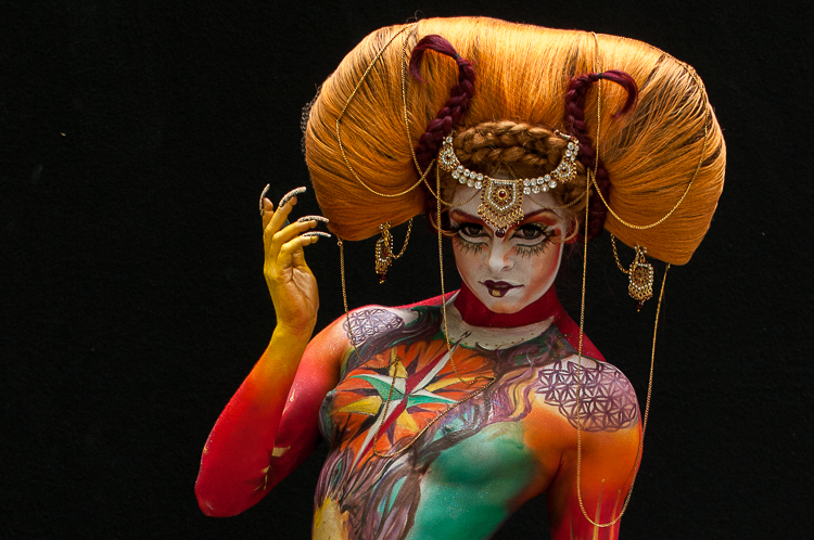 Body Painting, World Body Painting Festival 2013, Theme: Holy Geometry, Competition: Brush and Sponge / Artist: Benomar Sophia